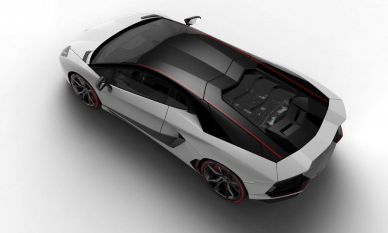 Lamborghini-Aventador-Pirelli-2