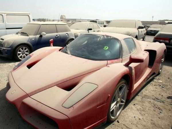 Auto-Abbandonate-Dubai-2