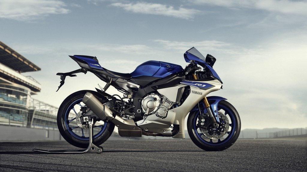 Yamaha-YZF-R1-3