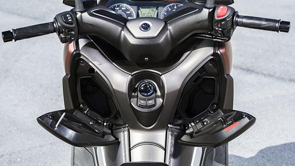 Nuovi Scooter Yamaha 2017-11