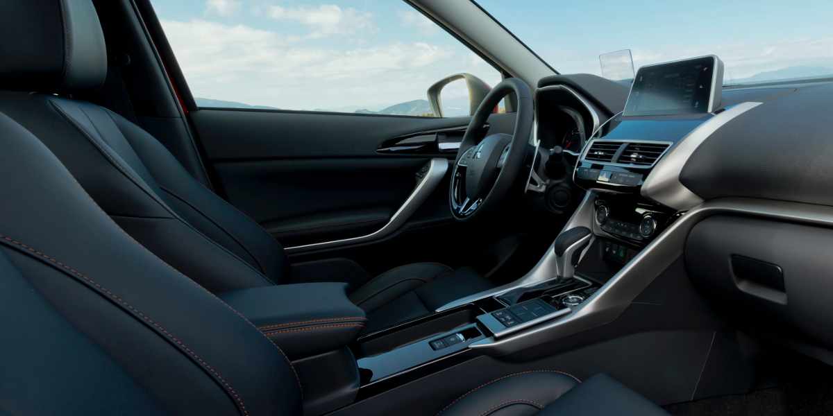 Gli interni della Mitsubishi Eclipse Cross