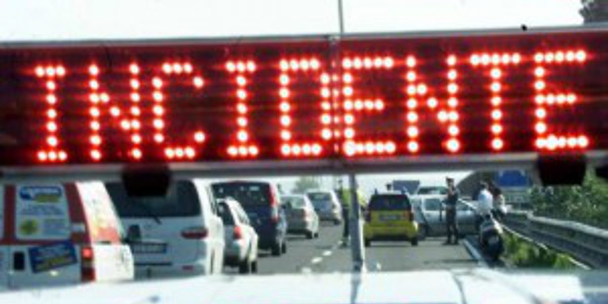 segnalazione incidenti stradali in tempo reale