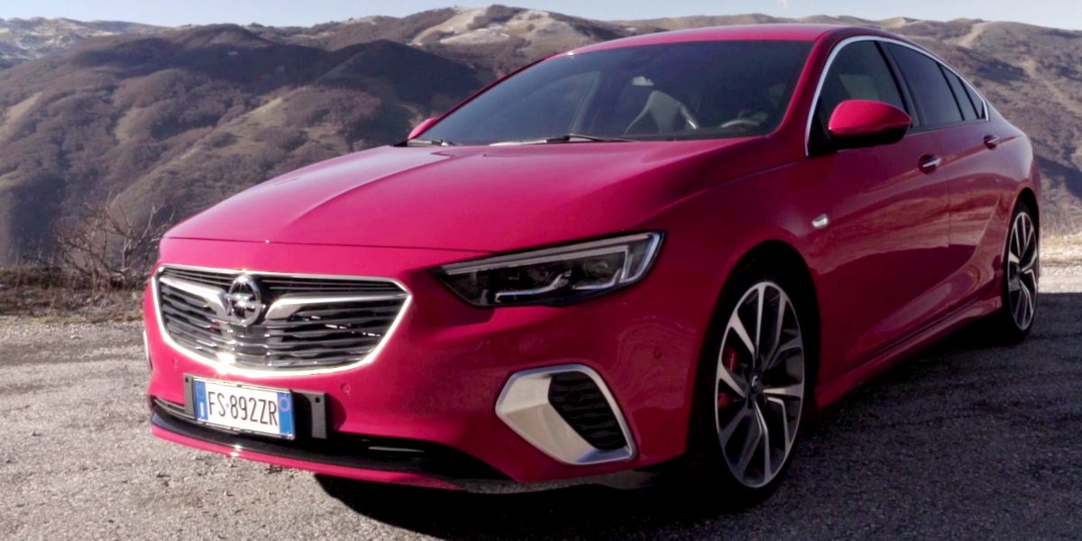Nuova Opel Insignia GSi Grand Sport