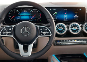 Interni Mercedes GLA