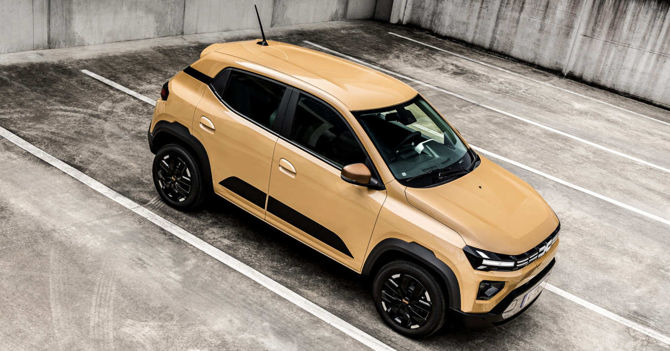 Nuova Dacia Spring Beige